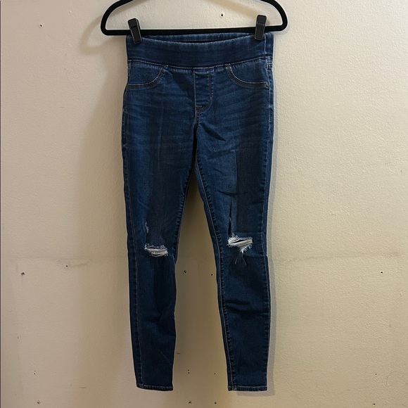 Old Navy Denim - Old Navy Distressed Dark Blue Women's Jeggings